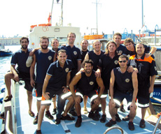 fotografia della squadra degli ormeggiatori durante il turno diurno